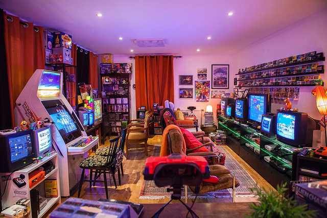 Retro Games Room